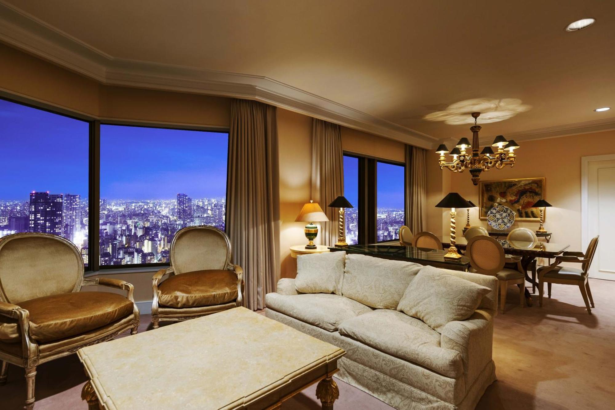 Hotel Hankyu International Oszaka Kültér fotó