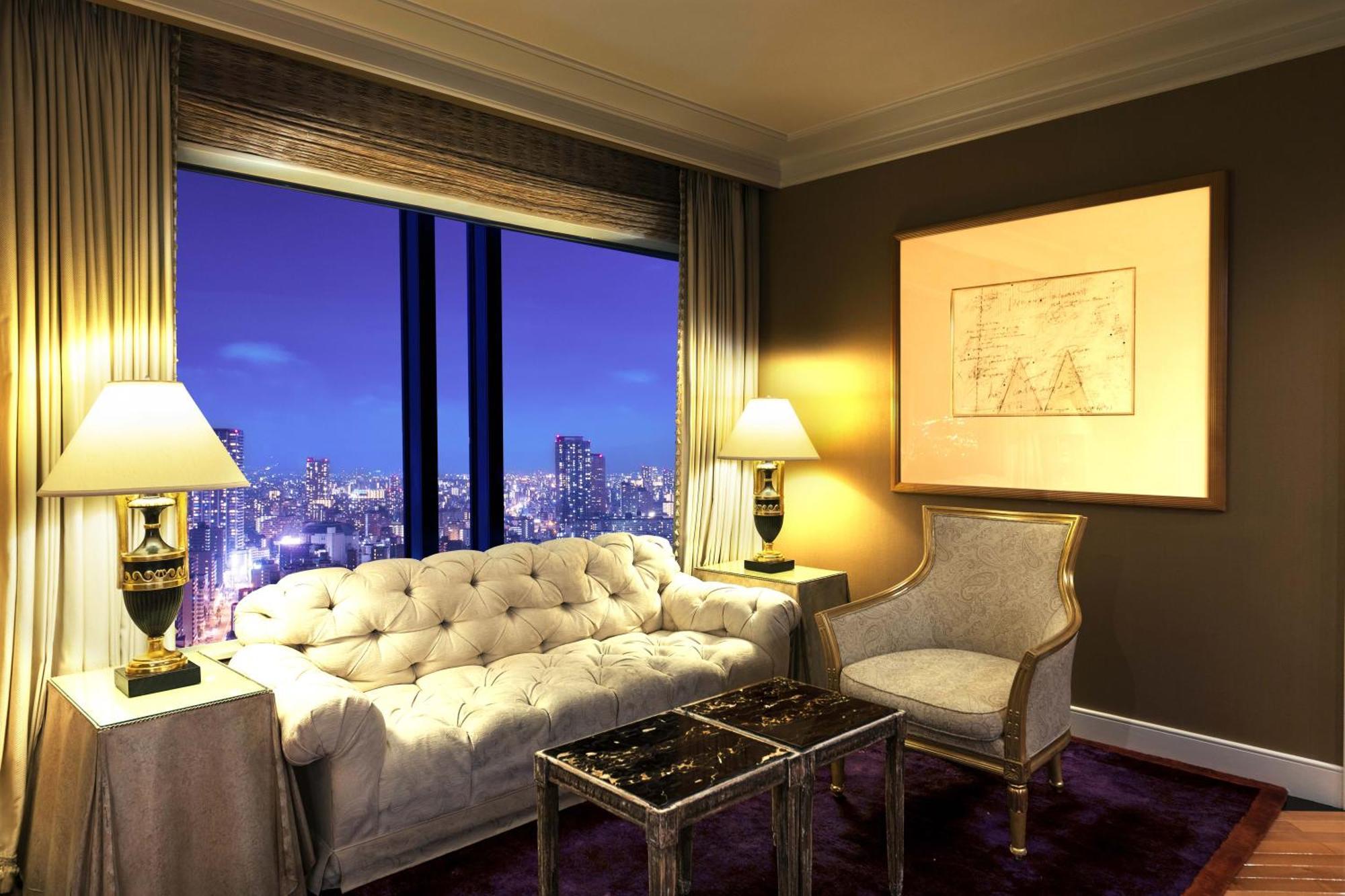 Hotel Hankyu International Oszaka Kültér fotó