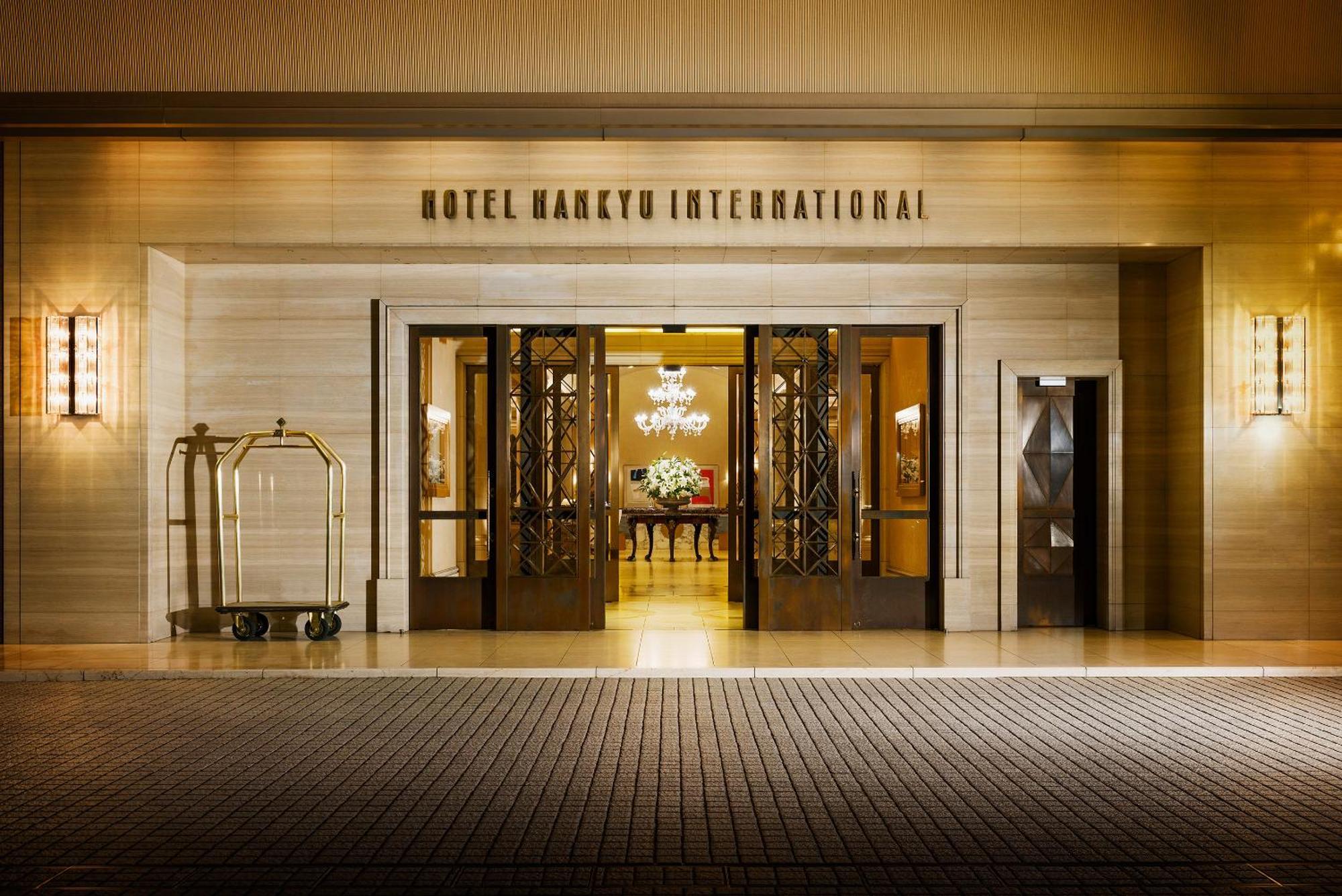 Hotel Hankyu International Oszaka Kültér fotó