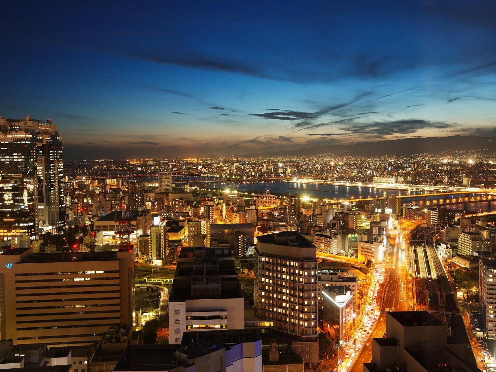 Hotel Hankyu International Oszaka Kültér fotó